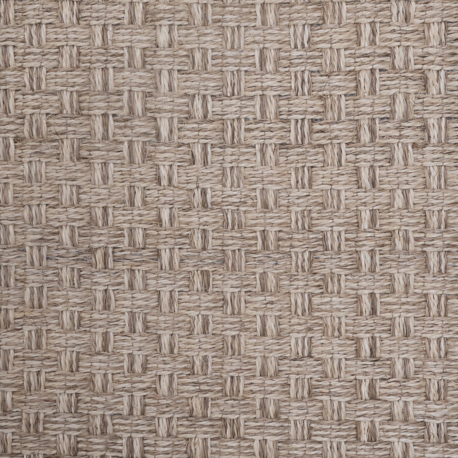 KANASPI WEAVE RUG IN NATURAL AND WHITE FIQUE FIBER