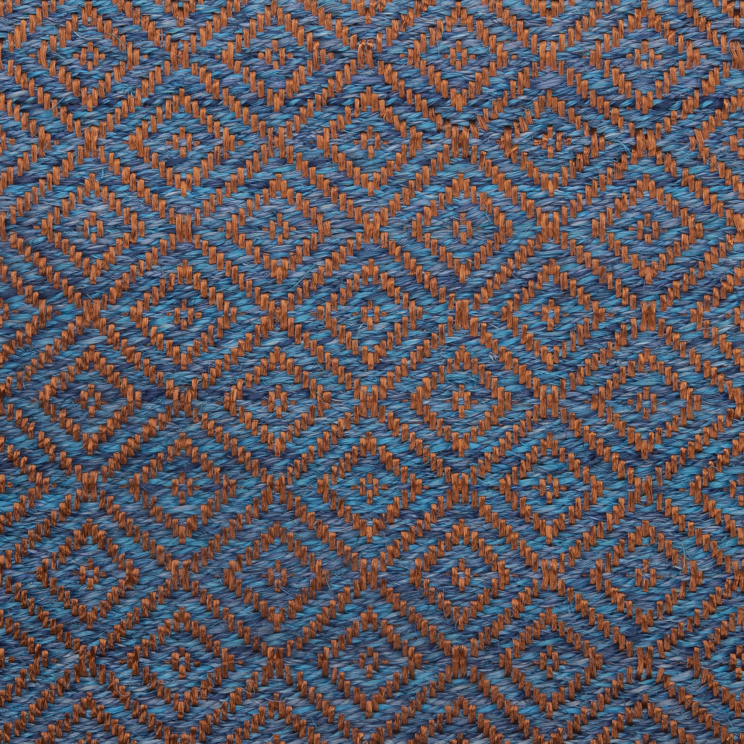 MEDIUM RHOMBUS WEAVE RUG IN TAYRONA BLUE FIQUE FIBER WITH COPPER
