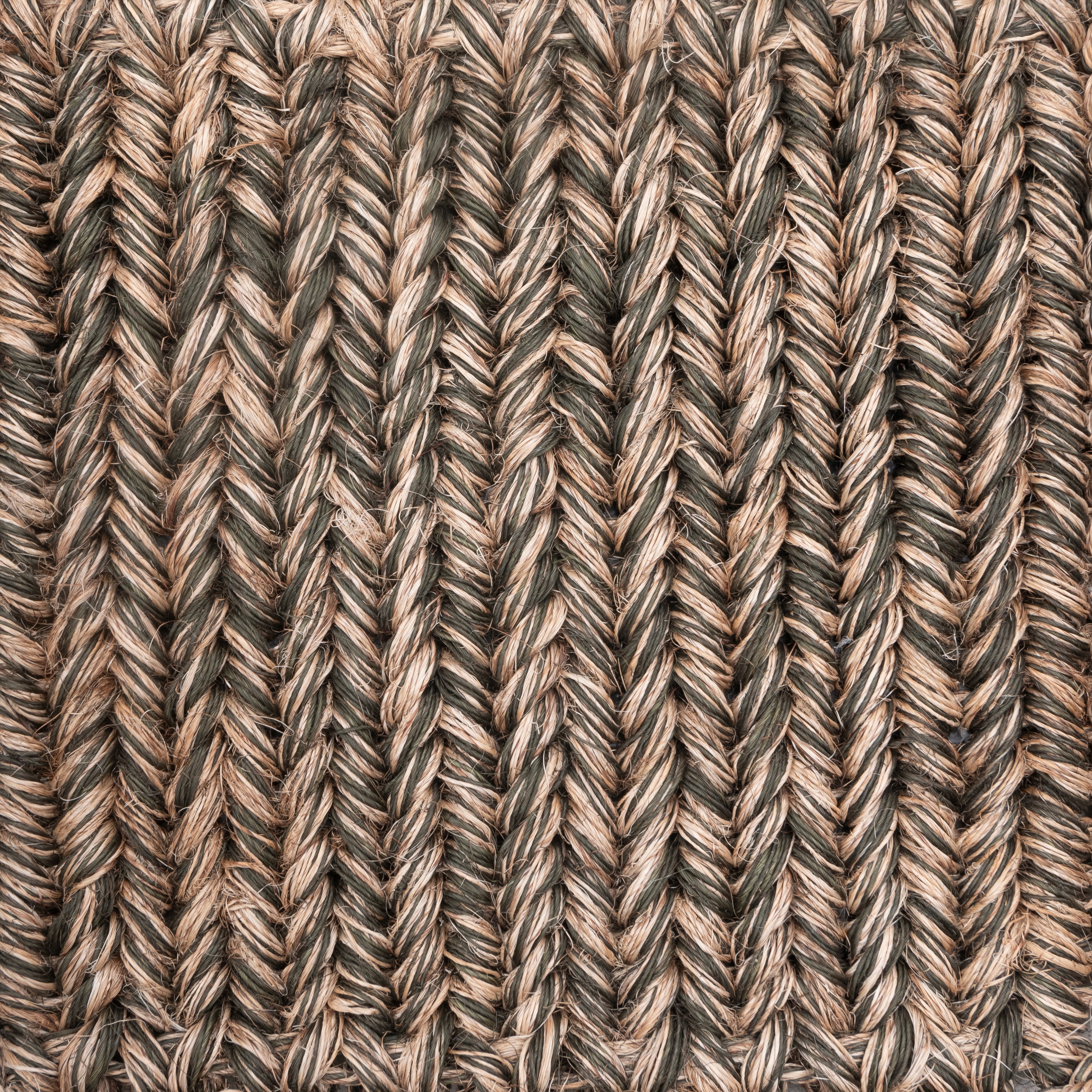 MESETA WEAVE RUG IN NATURAL AND OLIVE GREEN FIQUE FIBER