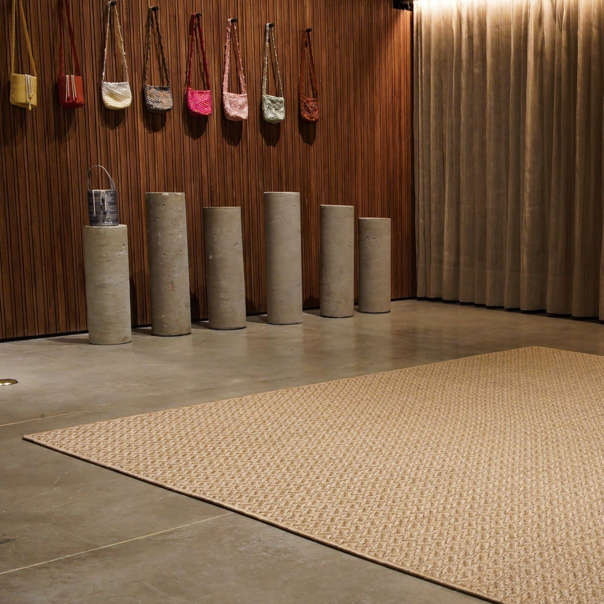 OTOÑO WEAVE RUG IN NATURAL FIQUE FIBER