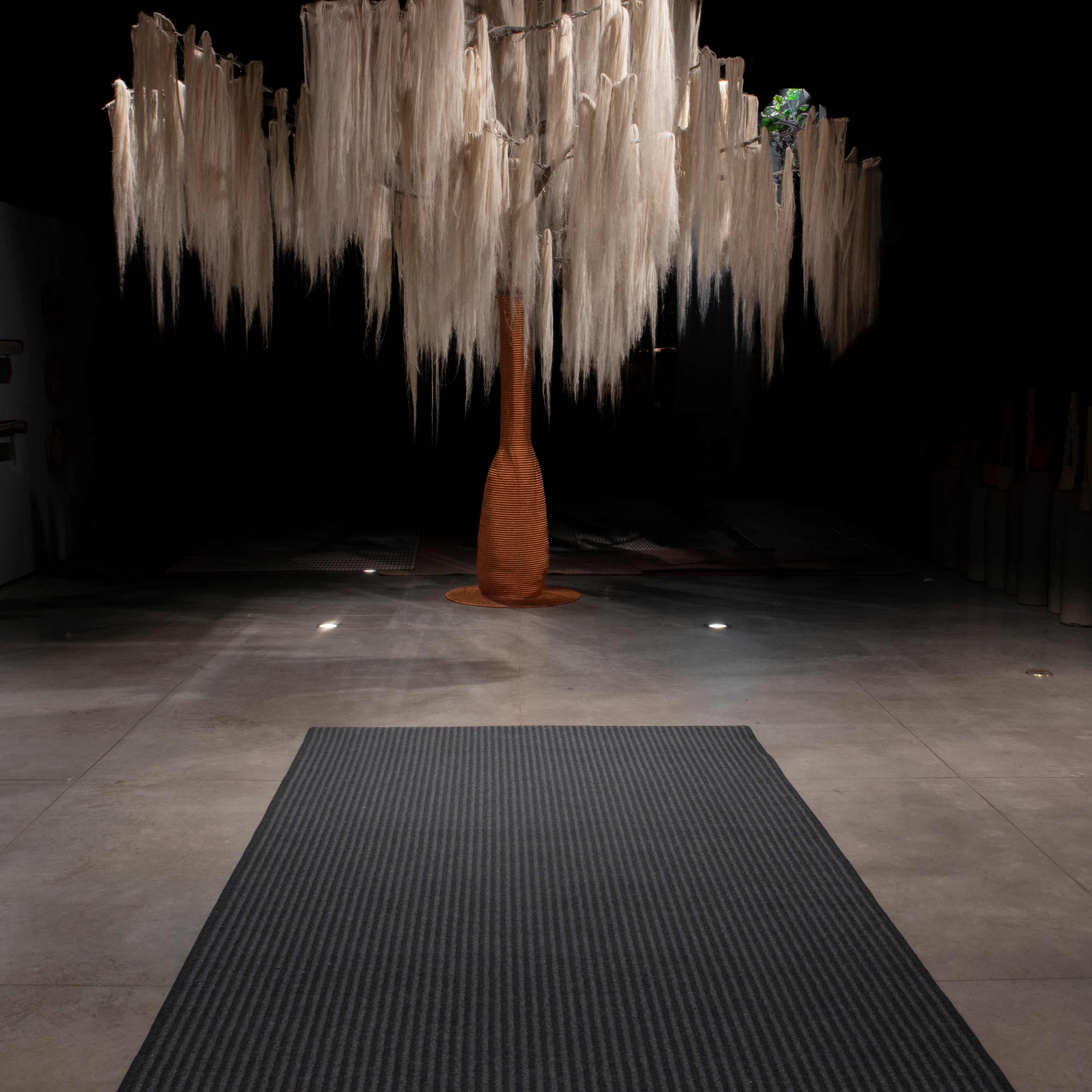 STRIPES WEAVE RUG IN BLACK ALPACA AND BLACK-GRAY ALPACA