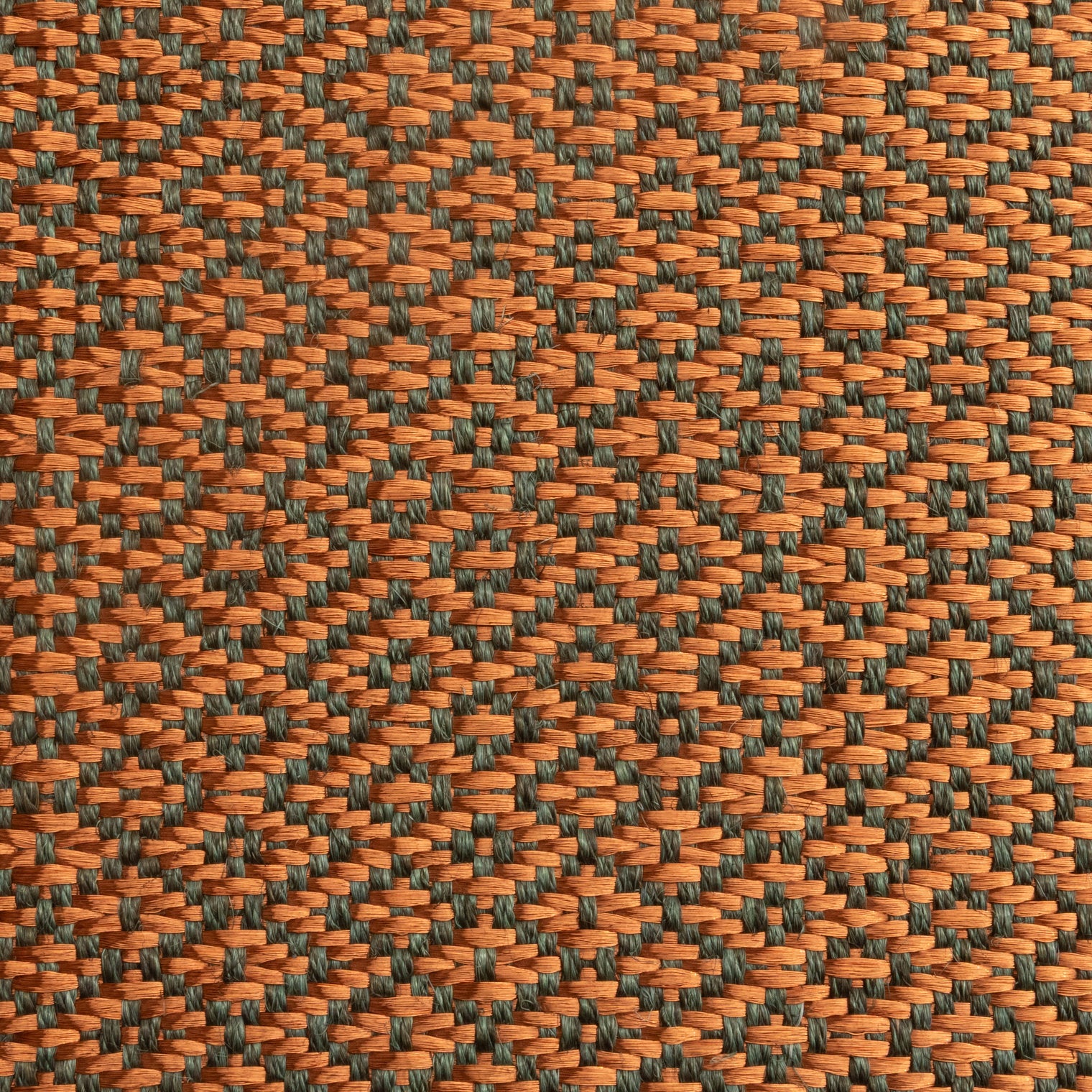 SUSU WEAVE RUG IN LIME GREEN FIQUE FIBER AND COPPER