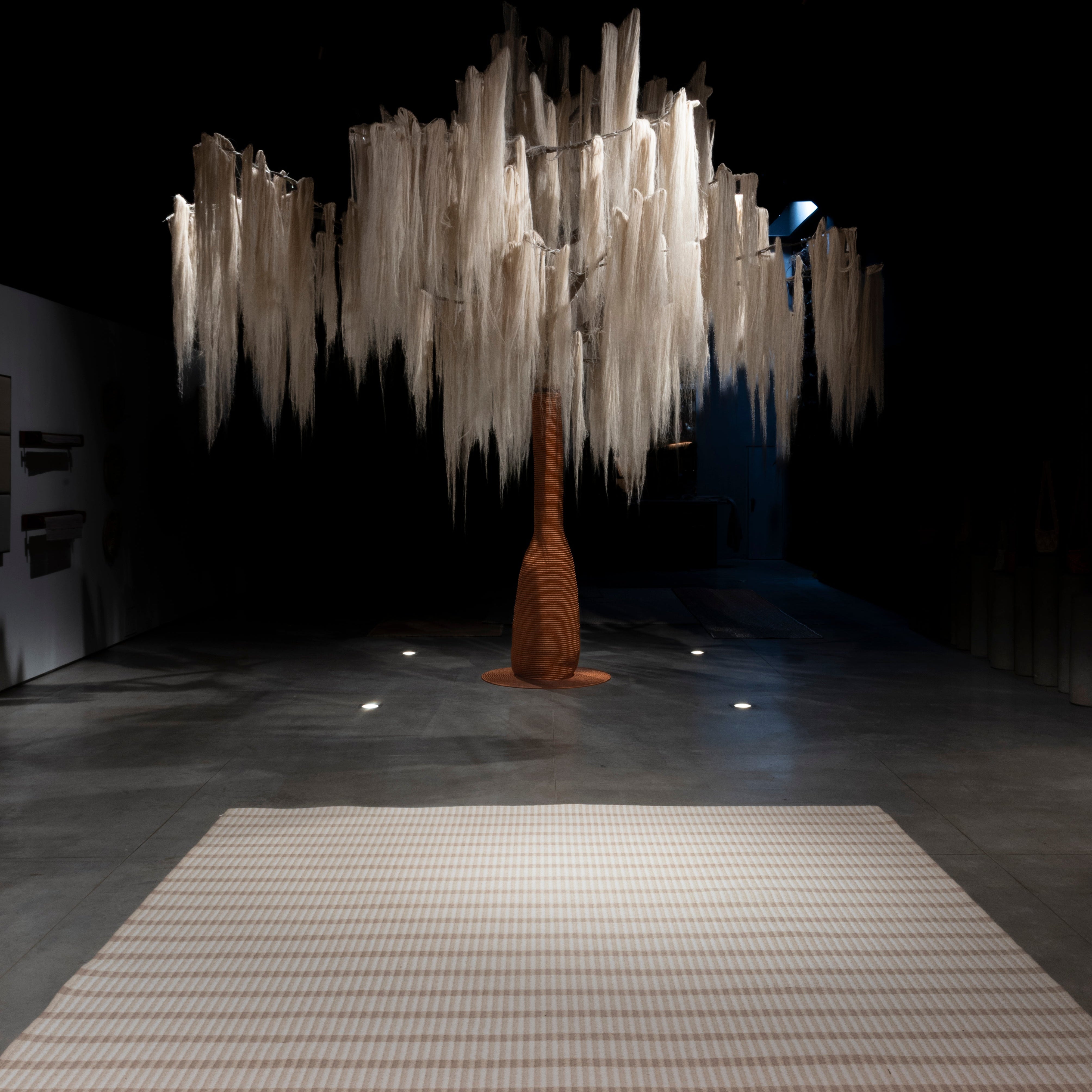 AXXIS WEAVE RUG IN NATURAL ALPACA, WHITE ALPACA AND BEIGE ALPACA