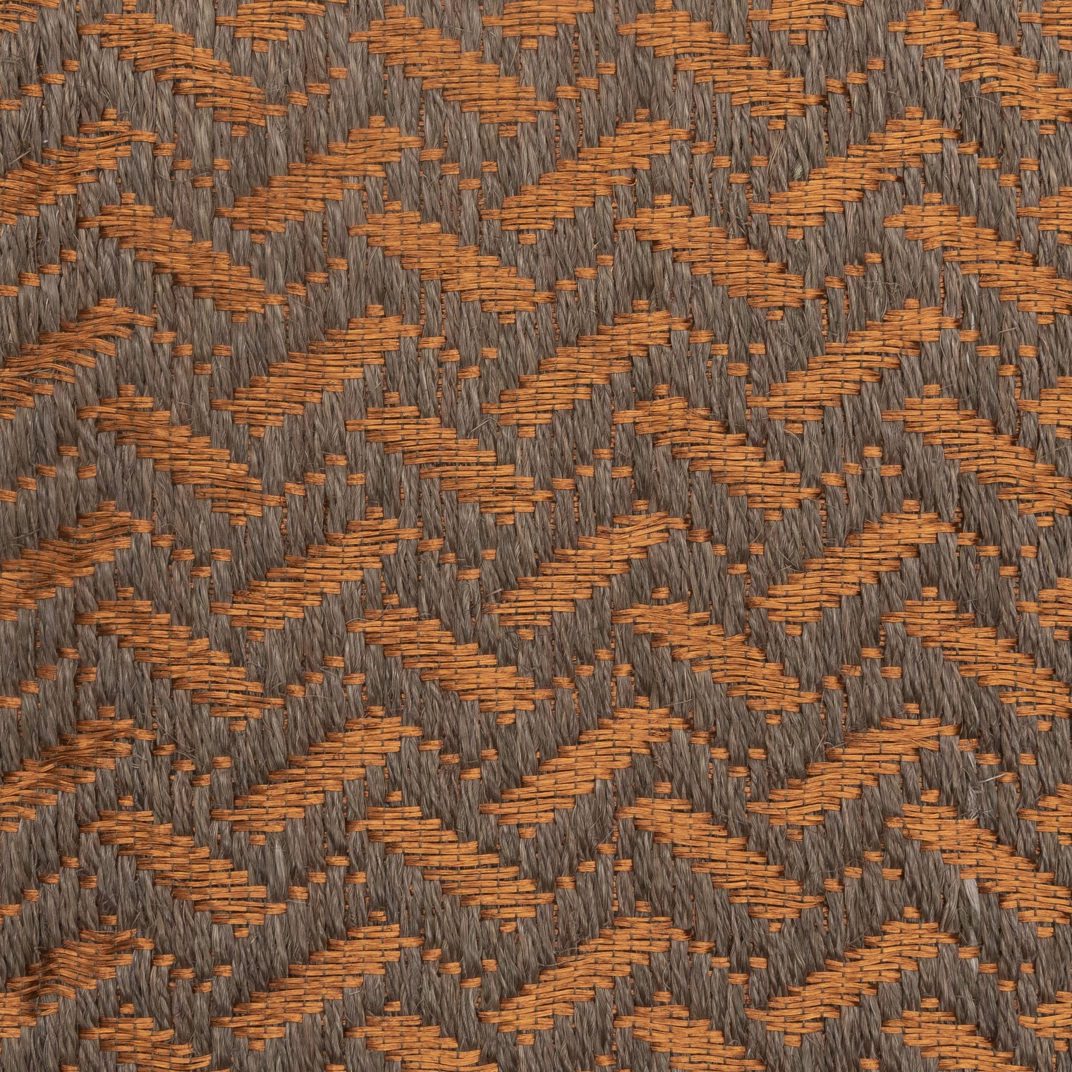 OTOÑO WEAVE RUG IN COFFEE FIQUE FIBER WITH COPPER