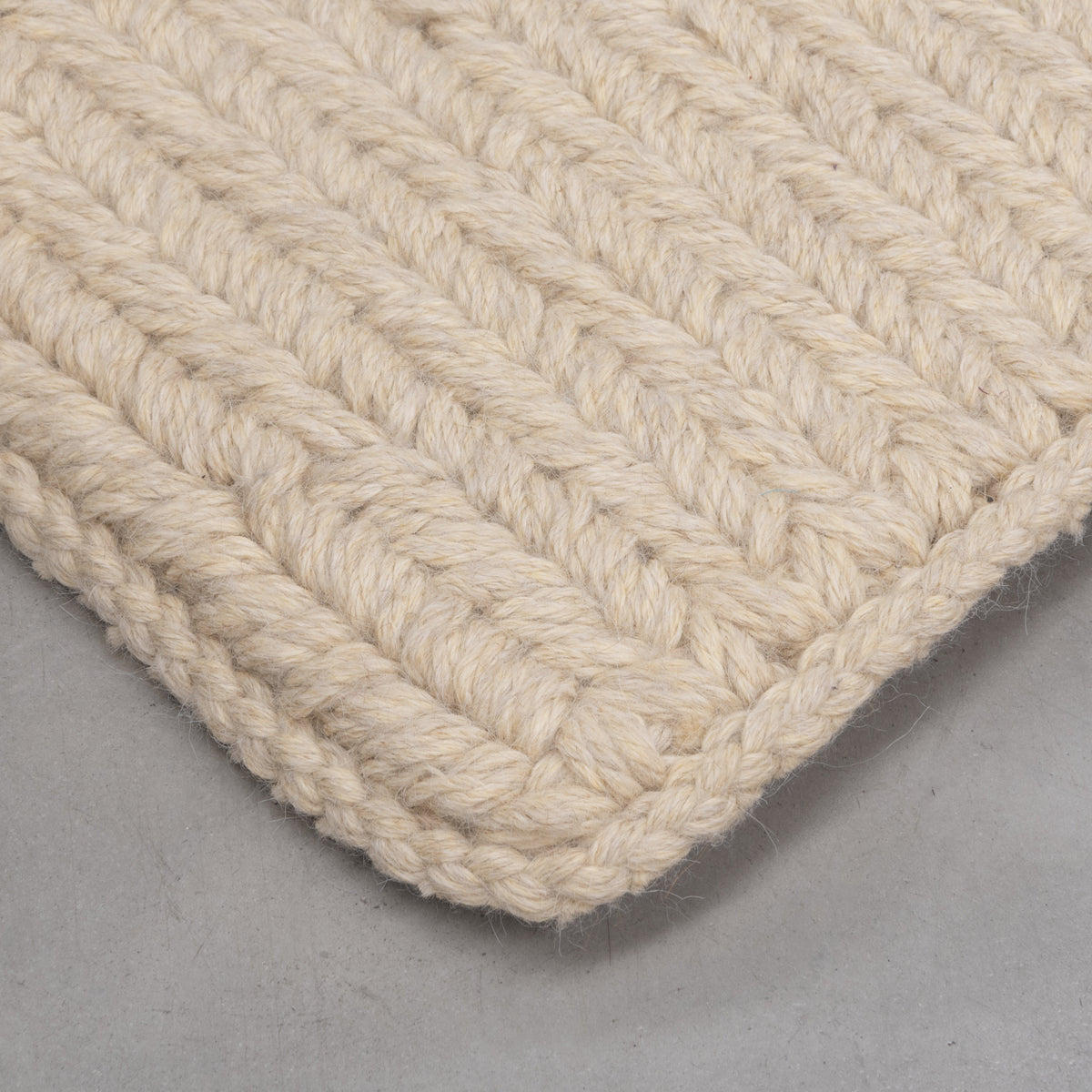 MESETA WEAVE RUG IN NATURAL ALPACA