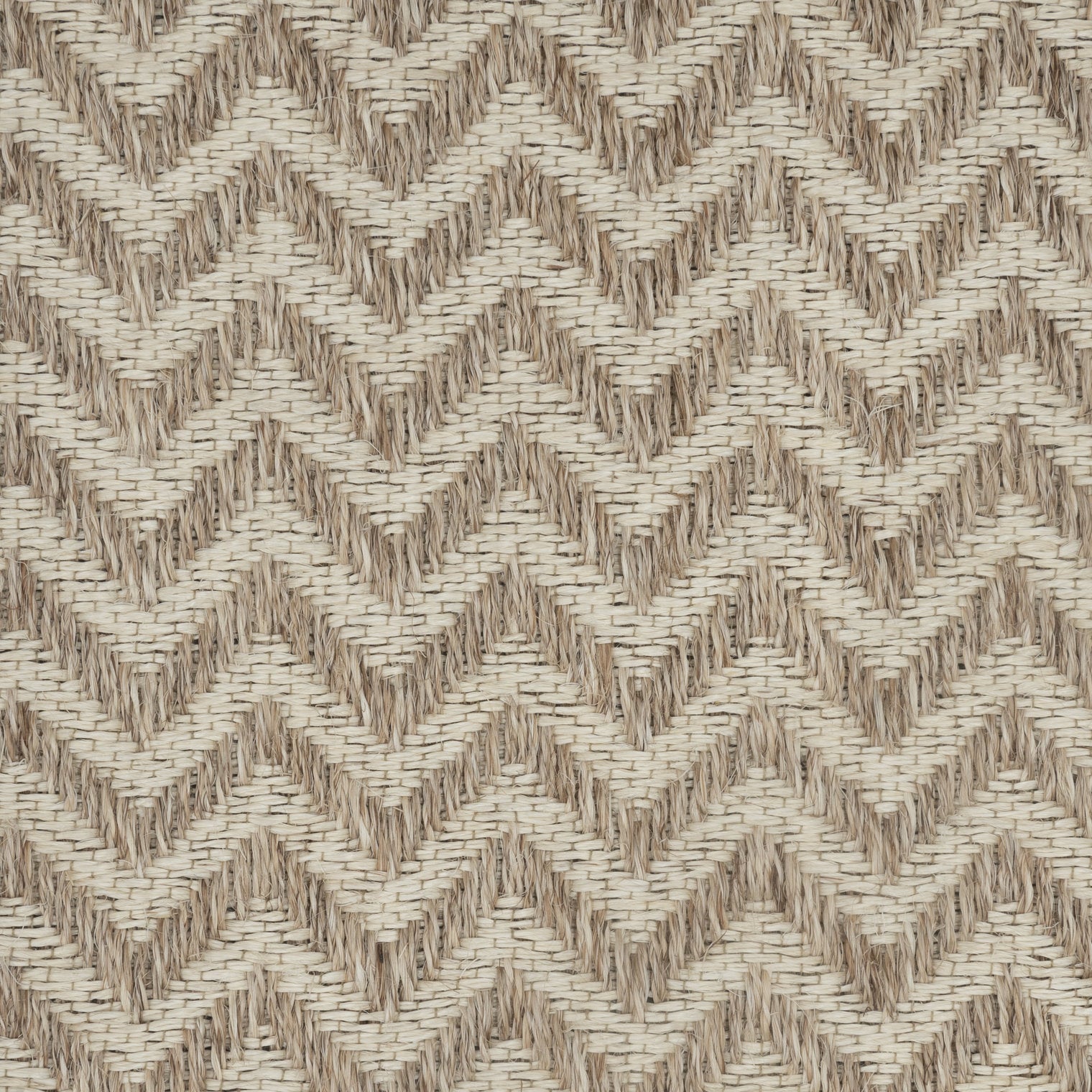 M’S WEAVE RUG IN NATURAL FIQUE FIBER WITH WHITE FIQUE FIBER