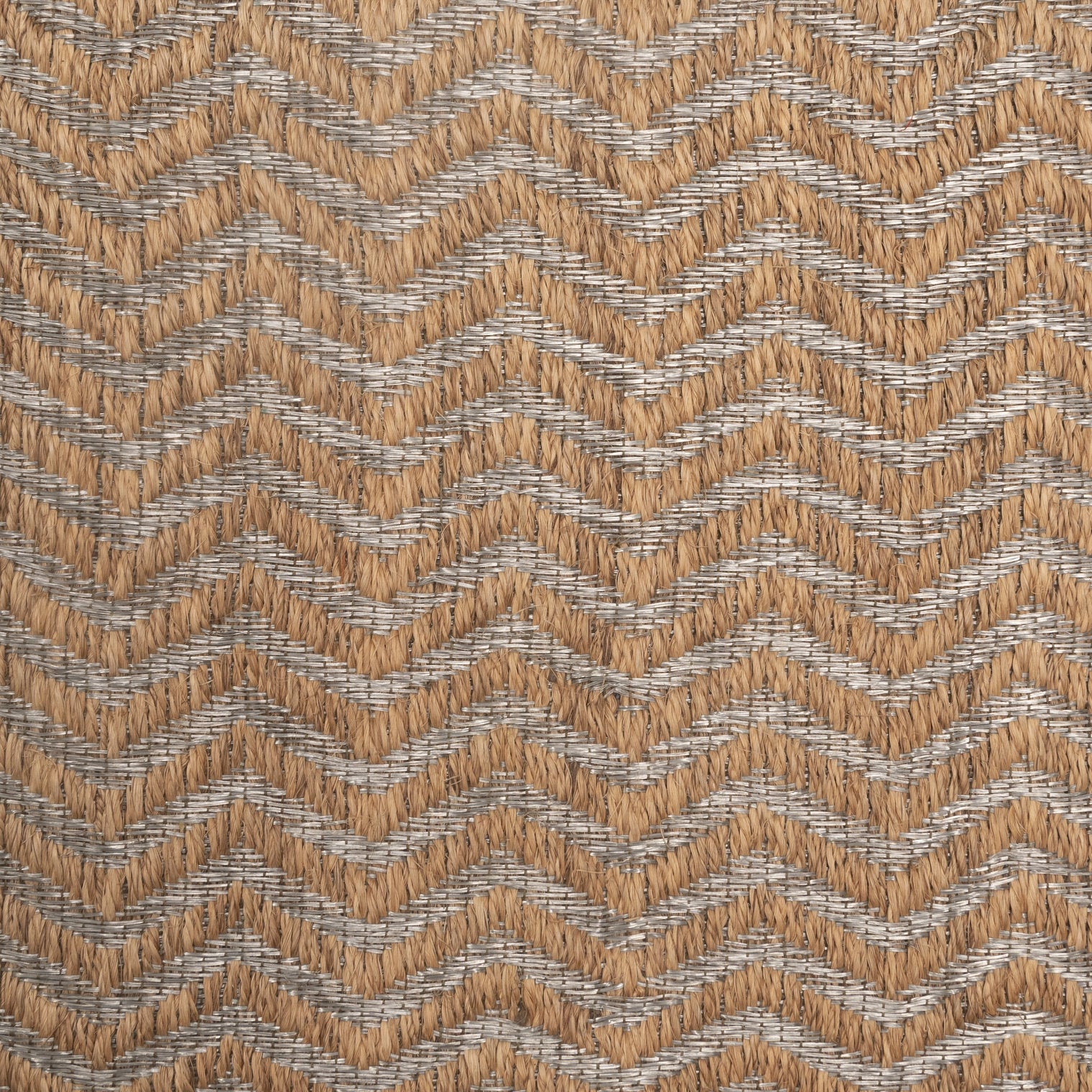 M’S WEAVE RUG IN NATURAL FIQUE FIBER WITH STAINLESS STEEL