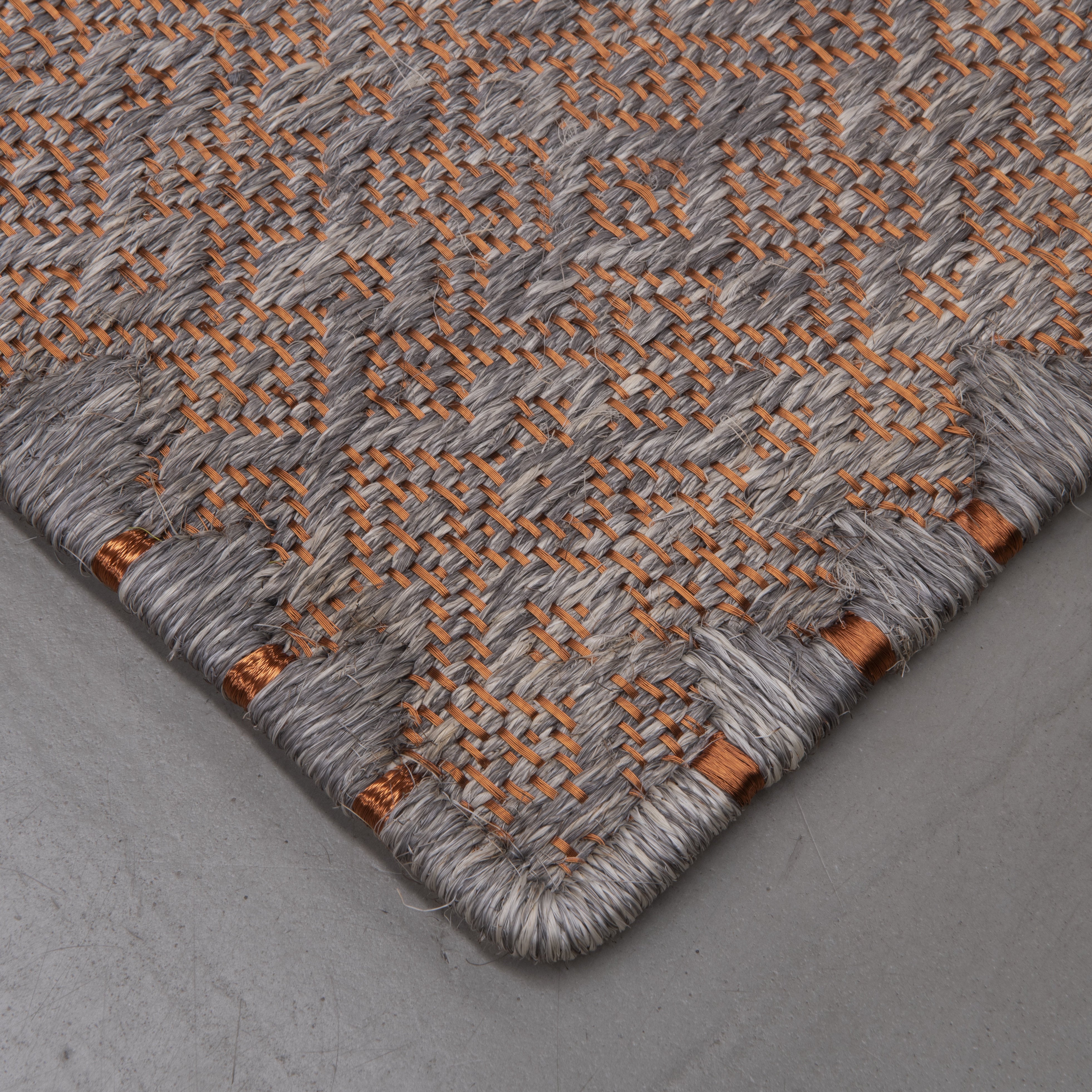 CASABLANCA WEAVE RUG IN COPPER WITH WHITE-GRAY FIQUE FIBER