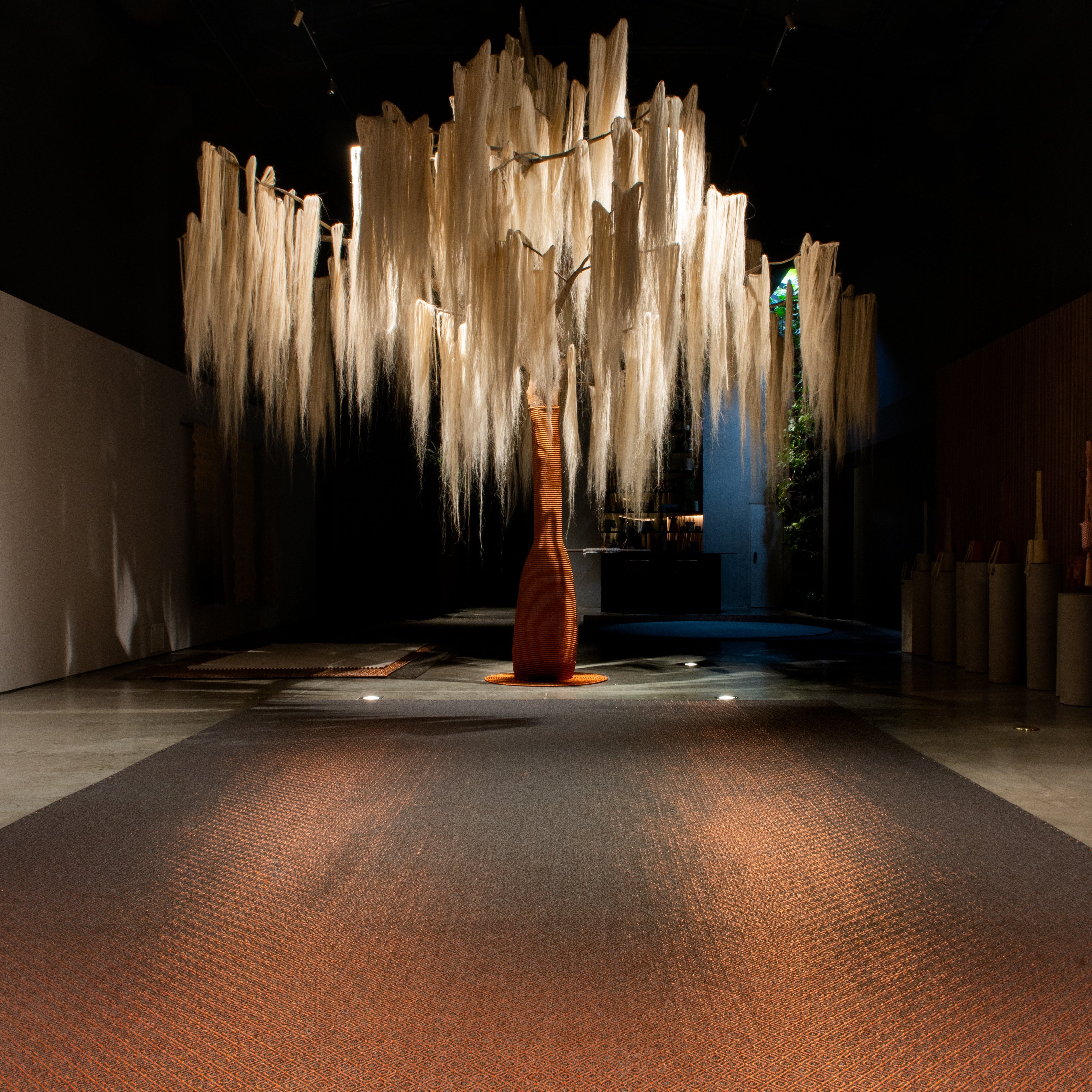 MEDIUM RHOMBUS WEAVE RUG IN OLIVE GREEN FIQUE FIBER AND COPPER