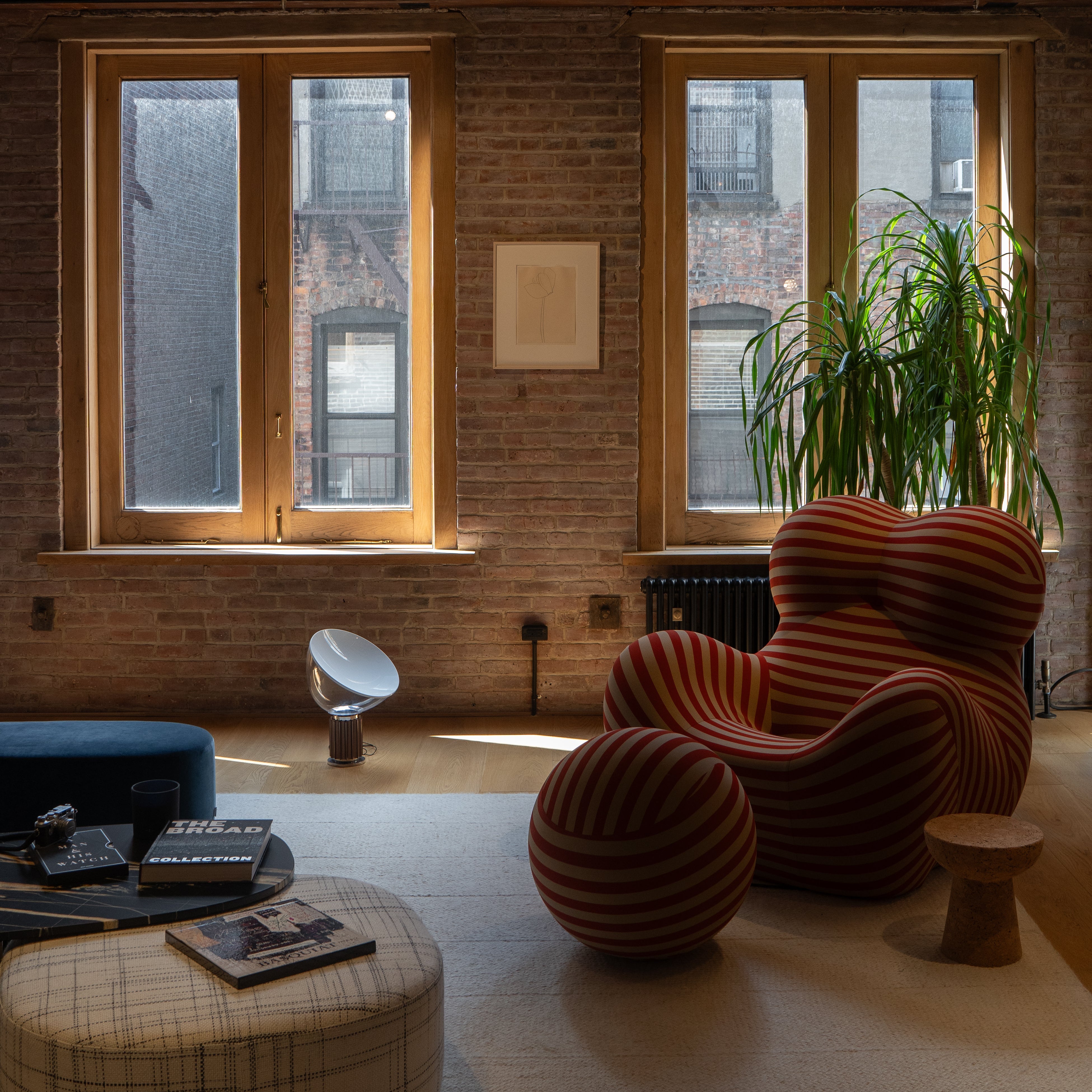 LUMA WEAVE RUG IN WHITE MOTÓN ALPACA, WHITE FIQUE FIBER AND COPPER