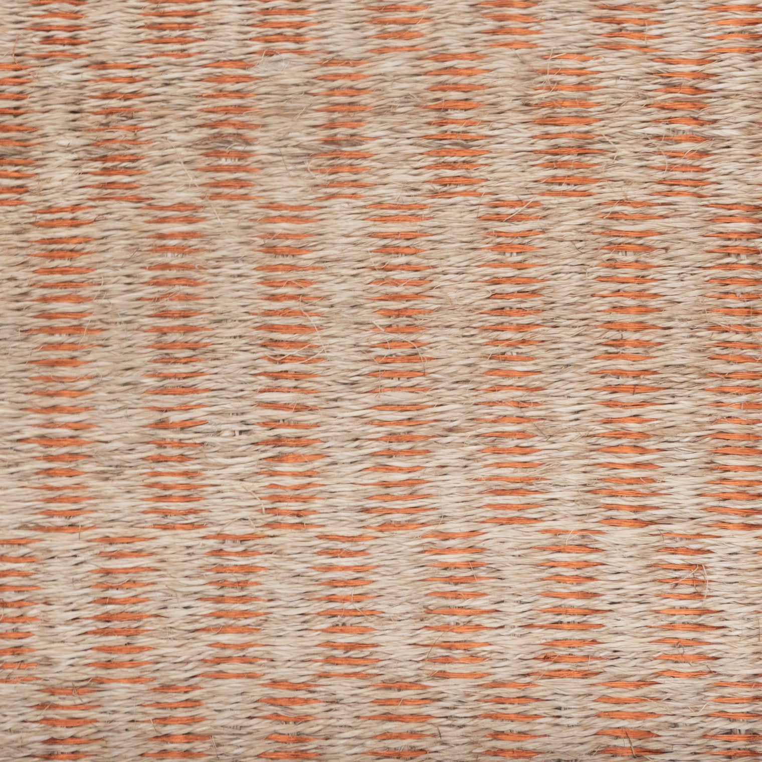AXXIS WEAVE RUG IN NATURAL FIQUE FIBER AND COPPER