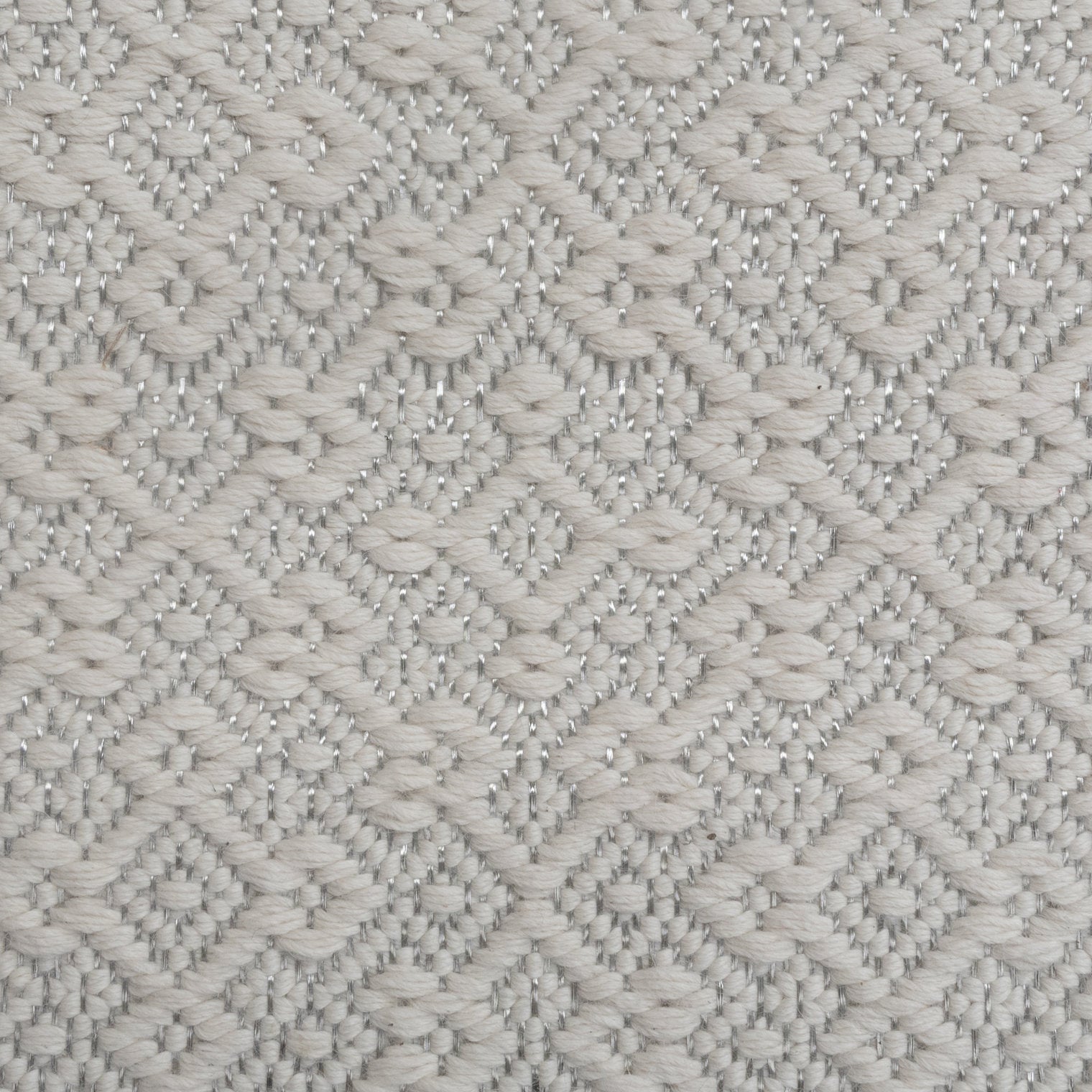 CASABLANCA WEAVE RUG IN STAINLESS STEEL AND WHITE ALPACA