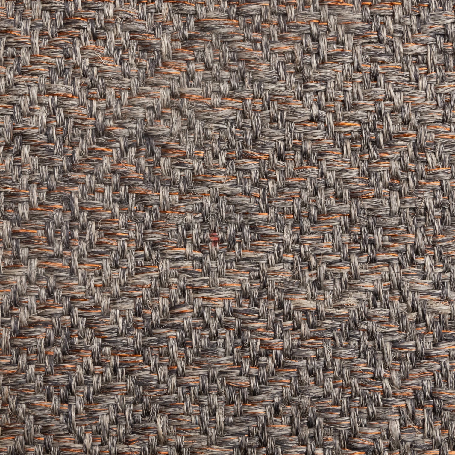 DAU WEAVE RUG IN BLACK-GRAY FIQUE FIBER AND COPPER