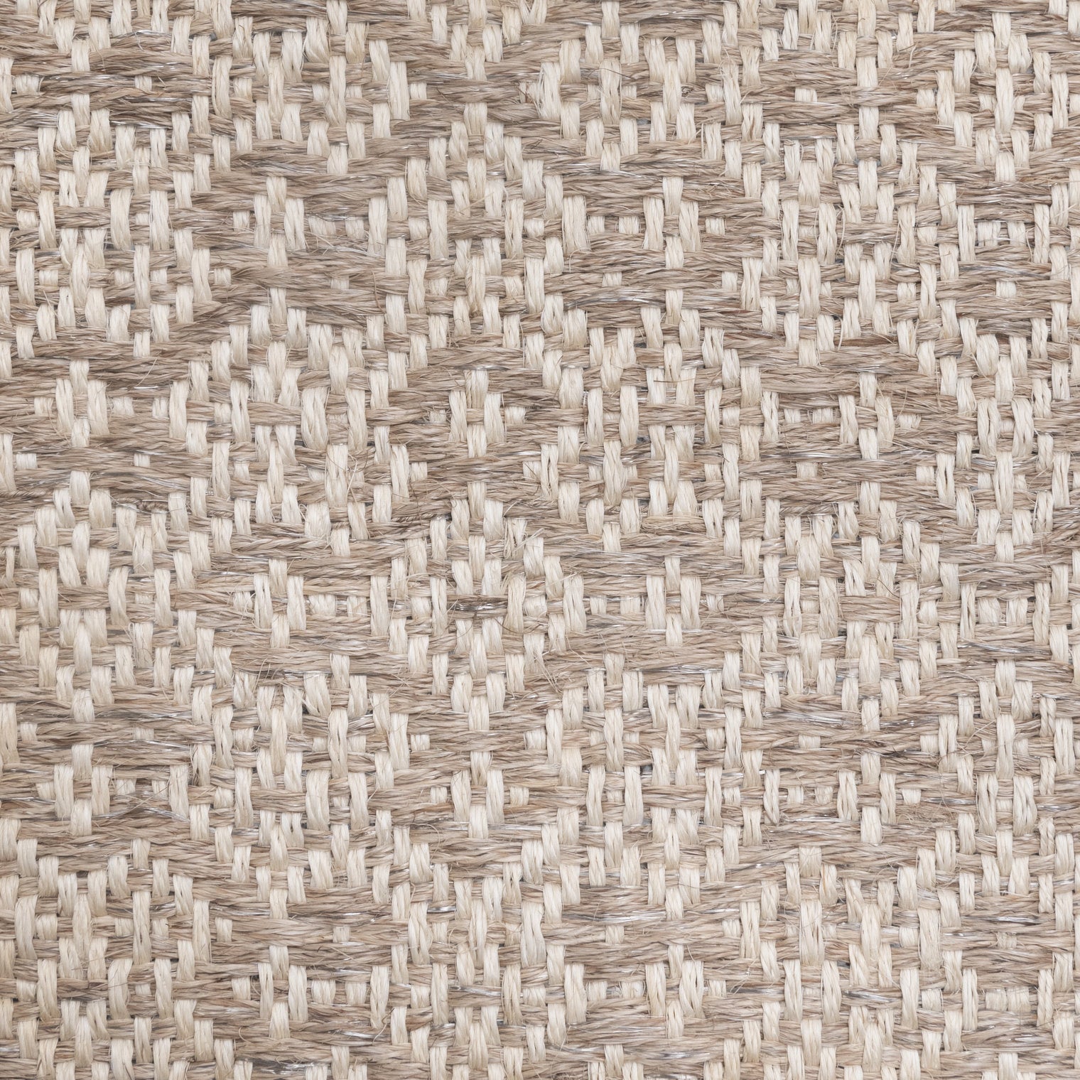 CASABLANCA WEAVE RUG IN WHITE AND NATURAL FIQUE FIBER WITH STAINLESS STEEL