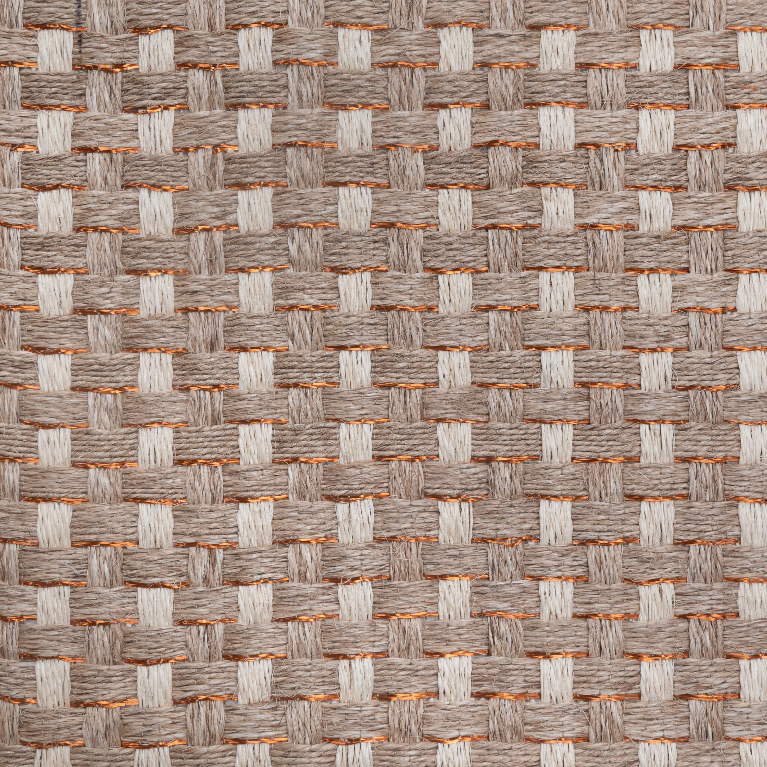 KANASPI WEAVE RUG IN NATURAL AND WHITE FIQUE FIBER WITH COPPER