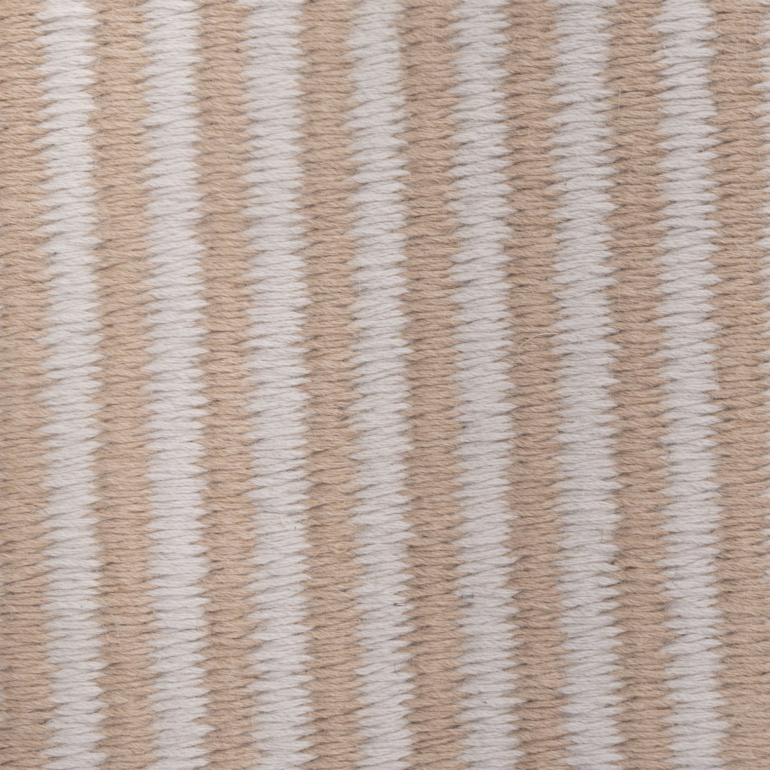 STRIPES WEAVE RUG IN BEIGE ALPACA AND BONE ALPACA